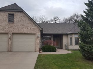 1523 Pleasant View Dr, North Mankato, MN 56003
