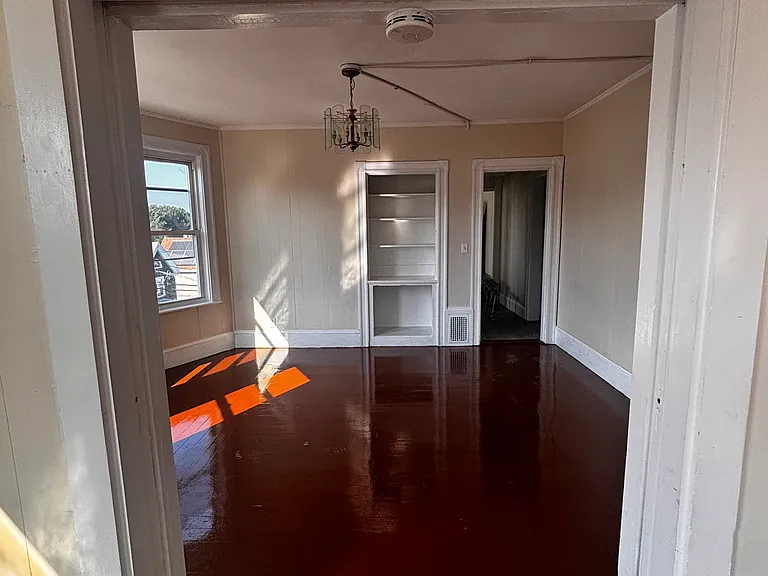 65-65A Chatham St #3 — Photo 10