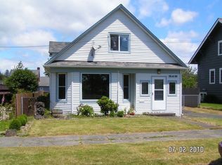 215 L St, Hoquiam, WA 98550