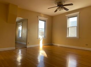 3539 S Emerald Ave #2F, Chicago, IL 60609