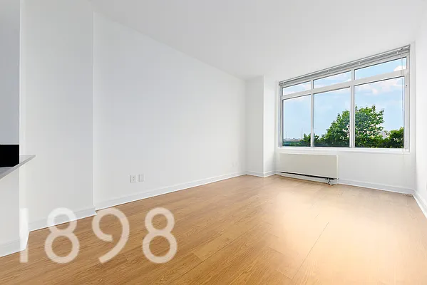 Rented by A&E Real Estate Management | media 27