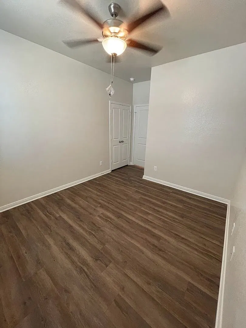 1911 Holleman Dr. — Photo 3