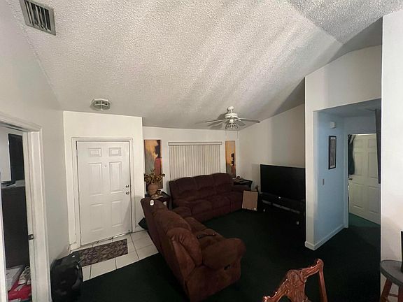 5th image of 1037 17th Street