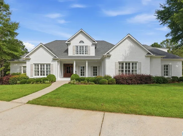 100 Autumn Crest Dr, Columbiana, AL 35051