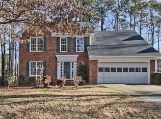 3299 Woodrock Ln, Snellville, GA 30078