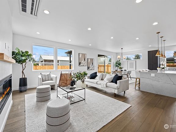 2nd image of 512 2nd Ave SE (lot 2)