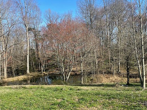 3rd image of 2047 Todd Rd