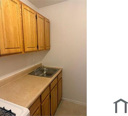 4th image of 960 Avenue Saint John APT 2G