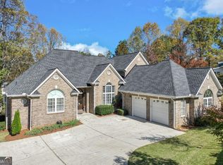 2611 Gold Leaf Point, Gainesville, GA 30504