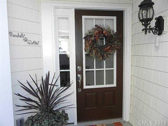 2nd image of 44461 Oriole Dr #101