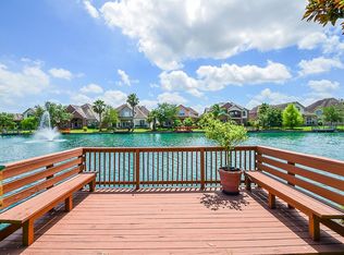 5123 Weatherstone Cir, Sugar Land, TX 77479