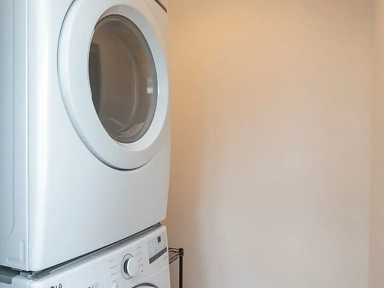 Washer/Dryer