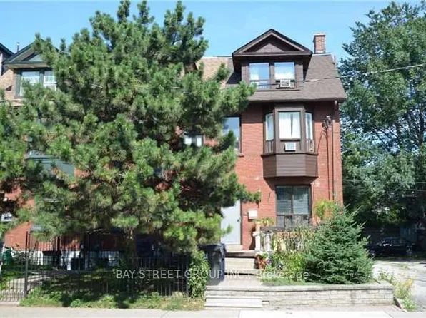 3 Pembroke St, Toronto, ON M5A 2N6