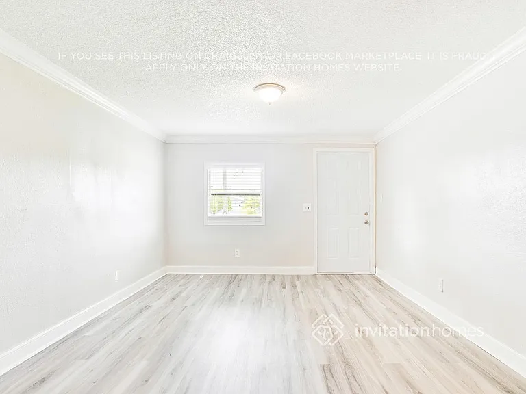 4541 America St — Photo 10