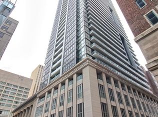 70 Temperance St #812, Toronto, ON M5H 0B1