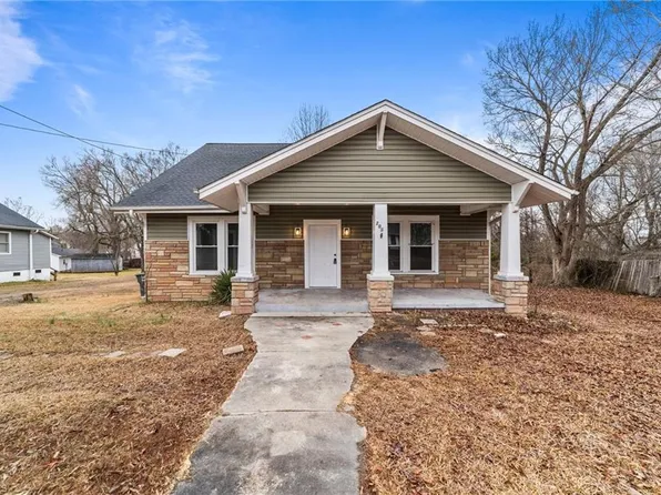 203 Sykes Ave, Greensboro, NC 27405