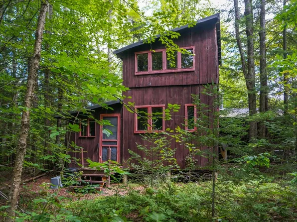 155 Wilderness Drive, Burke, VT 05832