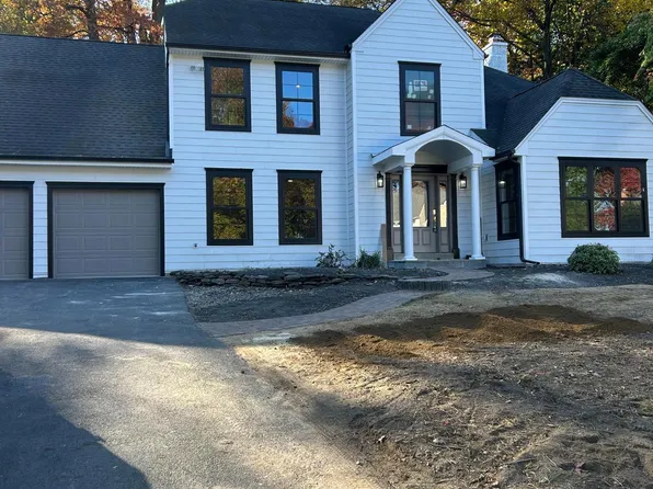 4042 Arbour Cir, Lafayette Hill, PA 19444