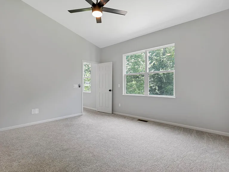 7236 Upper Albany Dr — Photo 30
