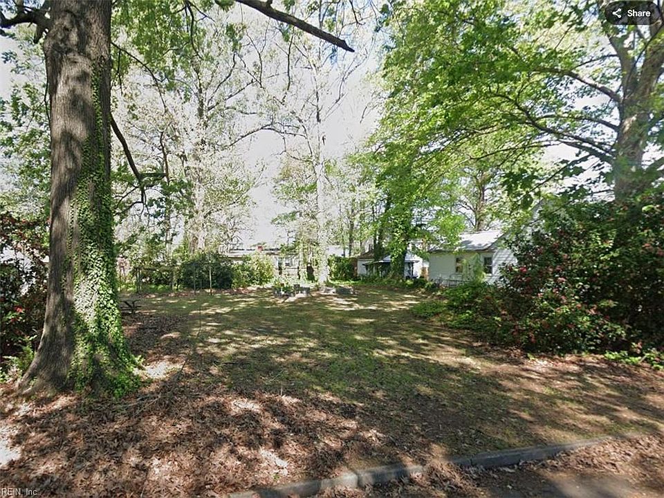 2nd image of 9 Irwin St
