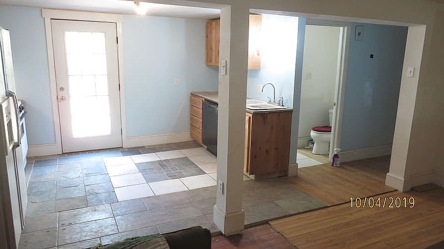 1st image of 217 Ramsey St