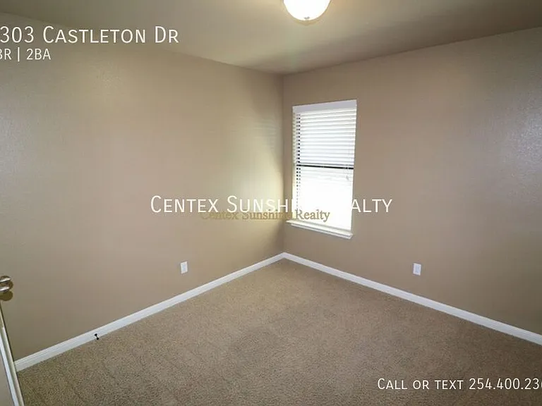 3303 Castleton Dr — Photo 4