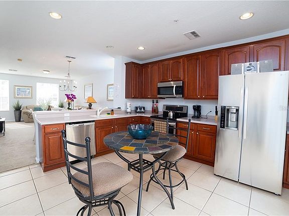 3rd image of 8000 Cool Breeze Dr APT 106
