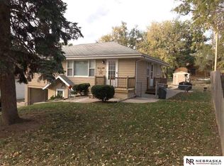 5716 Weir St, Omaha, NE 68117