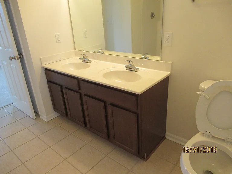 220 Roudabush Dr NW — Photo 5