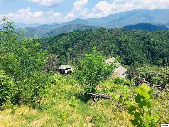 4th image of 764 Village Loop Rd Lot 259