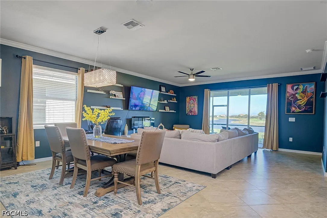 3 bed, 3.0 bath, 1852 sqft, $2,300 — Photo 4