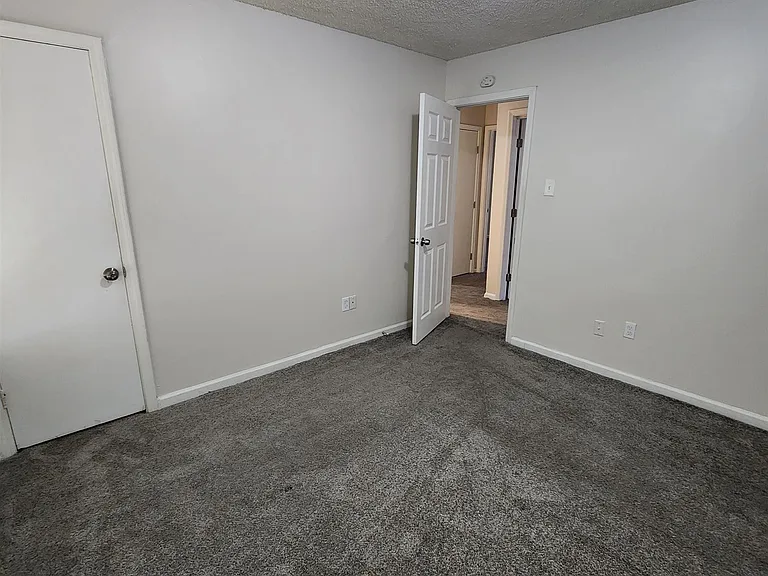 4528 Sugar Creek Rd — Photo 9