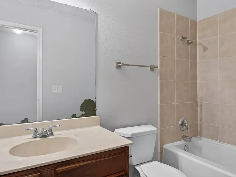 10341 Flatland Trl — Photo 11