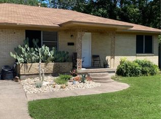 902 N Graves St, McKinney, TX 75069