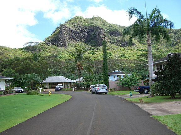 Located on this Beautiful, Quiet Cul-de-sac