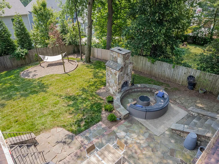 3147 Windsor Dr — Photo 54