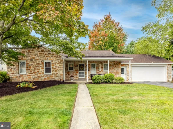 100 W Clearfield Rd, Havertown, PA 19083