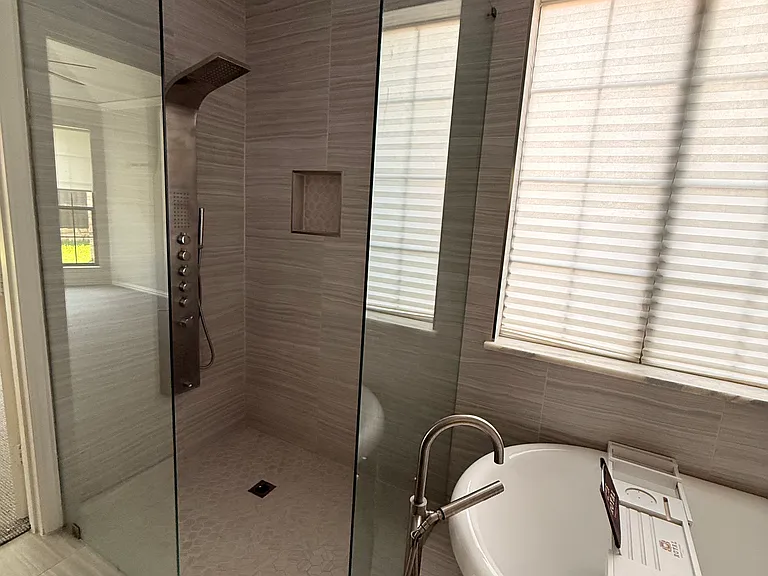 2489 Yuma Dr — Photo 11