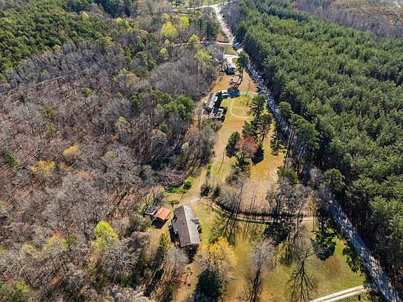 2nd image of 453 Deaton Rd