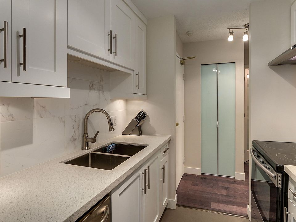 1st image of 1611 E 3rd Ave #203