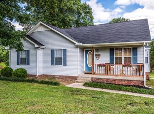 931 Hargrove Rd, Dickson, TN 37055