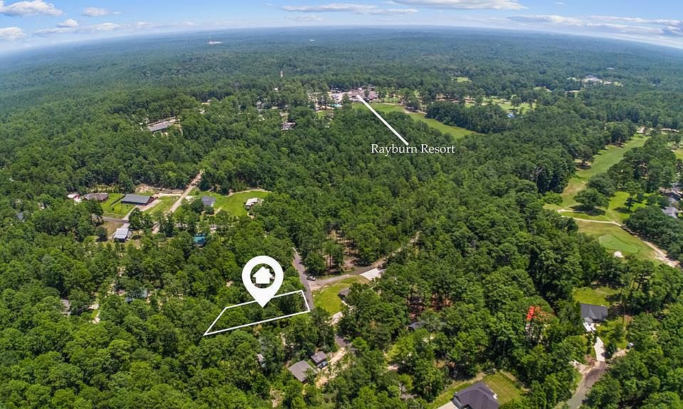 1st image of 435 Pinehurst Dr