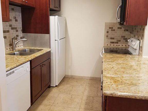 4th image of 12415 NE 130th Ct APT H108