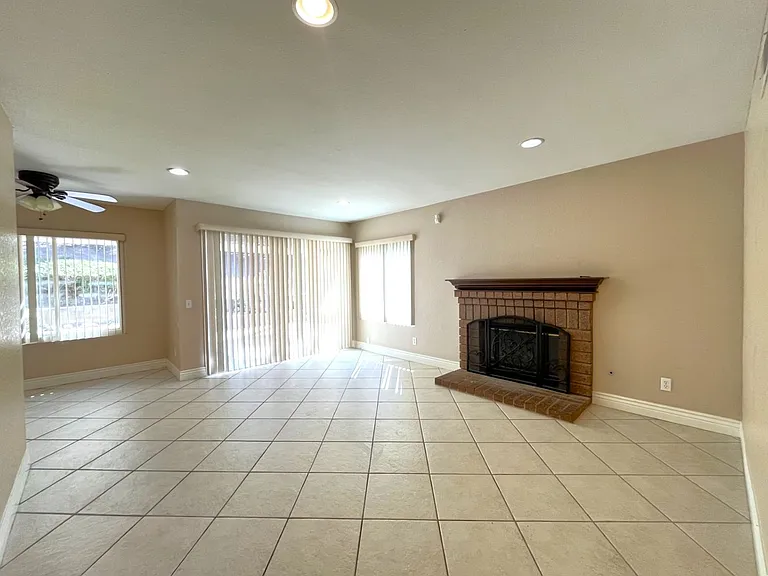 940 Birmingham Dr — Photo 8