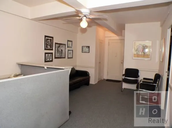 500 Grand Street image 1 of 8