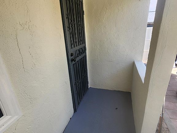 4th image of 3520 E Pico Blvd #A