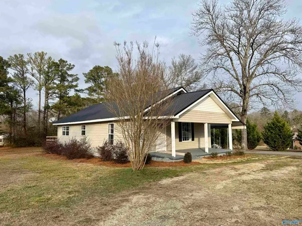 3020 Hall Dr, Southside, AL 35907