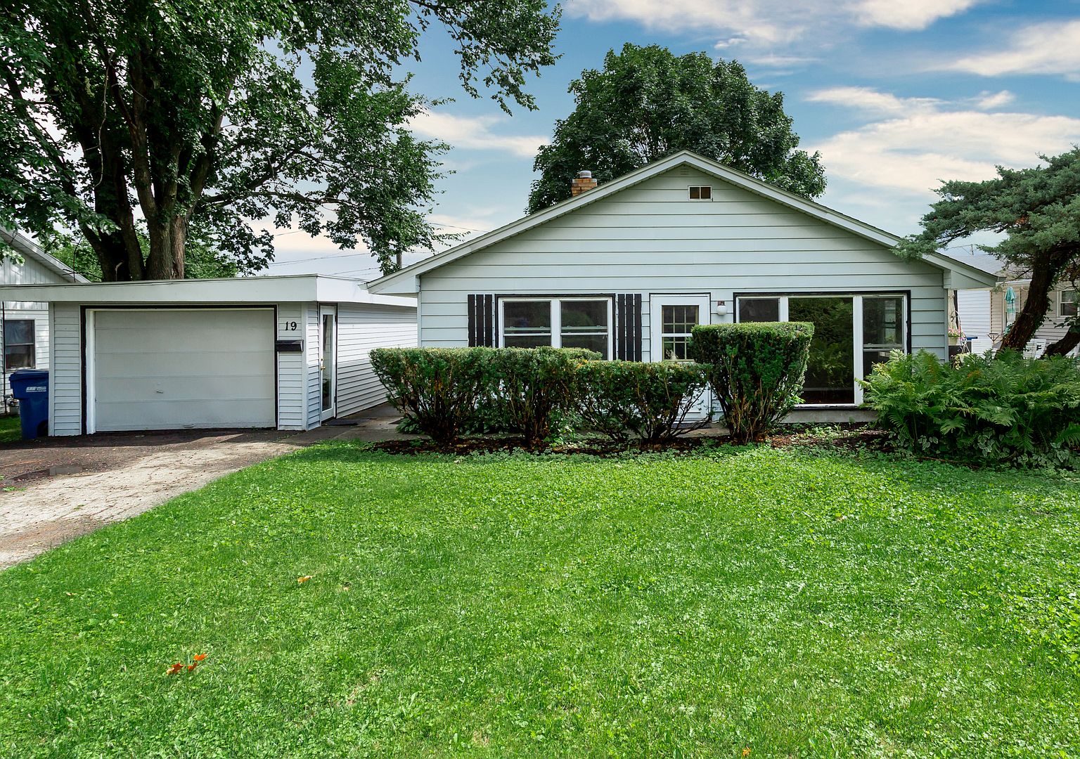 19 Tilton Park Dr, Dekalb, IL 60115 Zillow