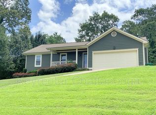 5342 Hunter Village Dr, Ooltewah, TN 37363