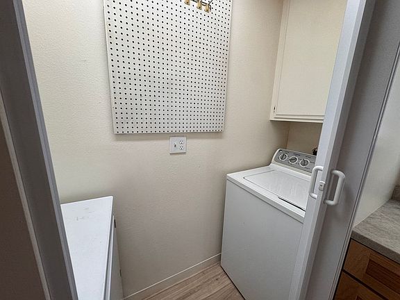 4th image of 3502 Willow Hills Cir